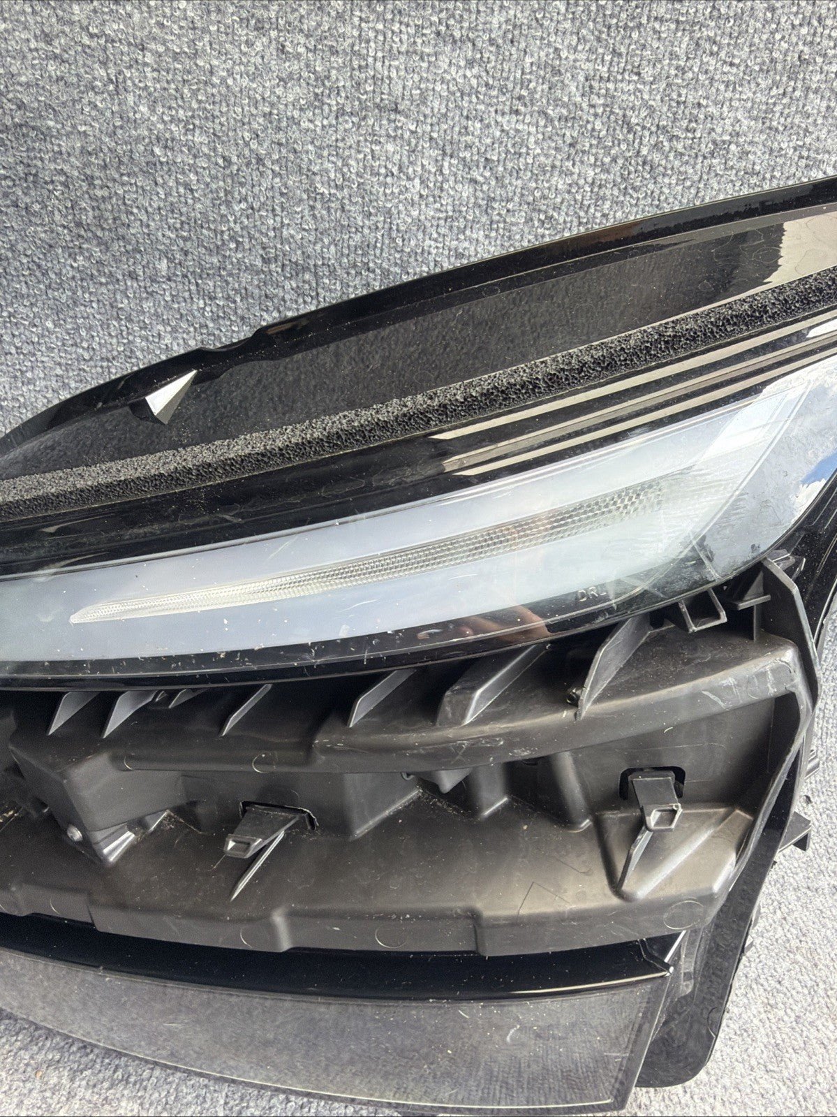 ✅25-26 Tesla Model Y Juniper Headlight Left LH Side LED 1918347-00-E /damaged