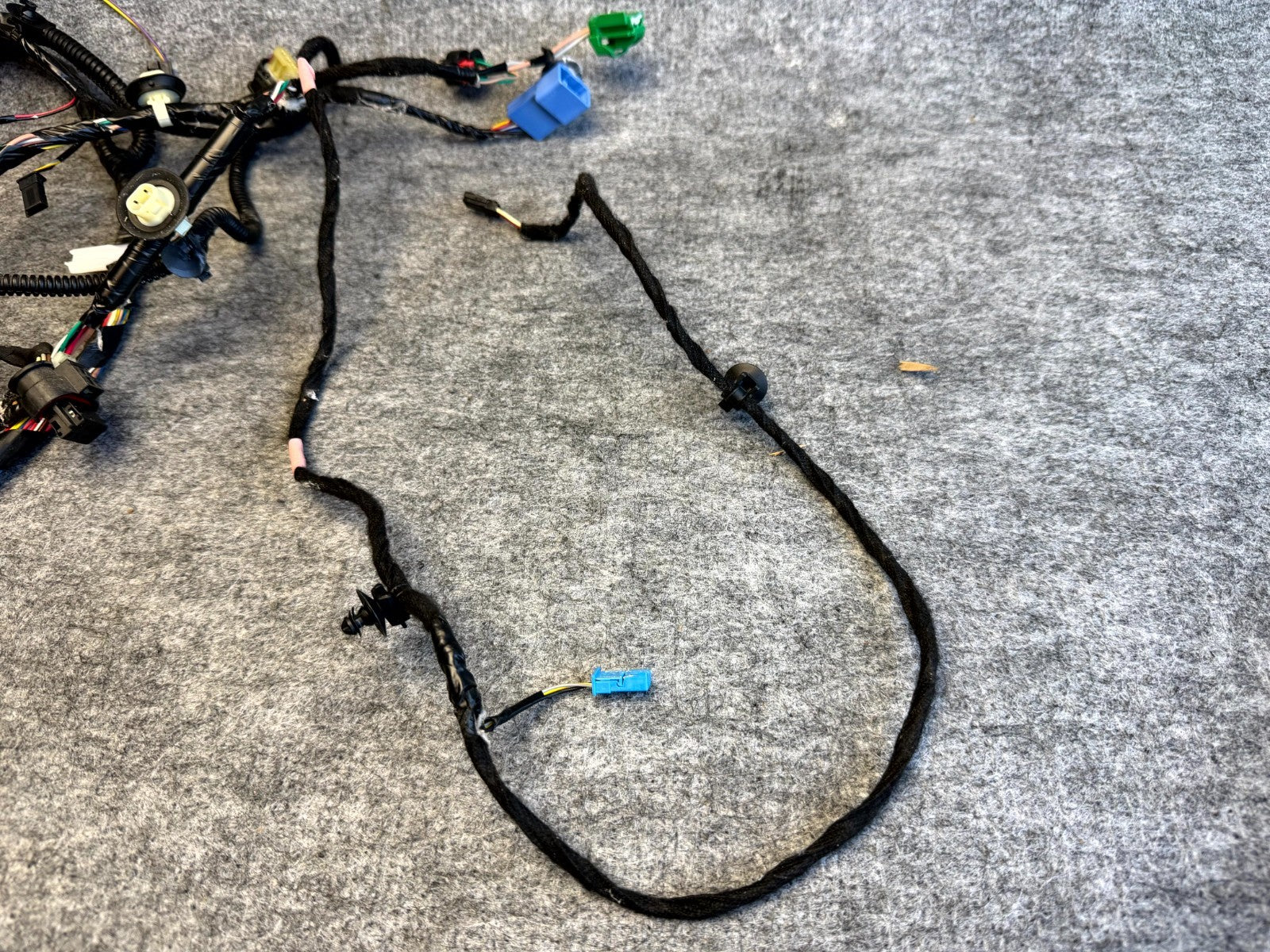 ♦️2017 – 2023 TESLA MODEL 3 FRONT RIGHT SIDE DOOR WIRE HARNESS OEM, 3067963-00-C