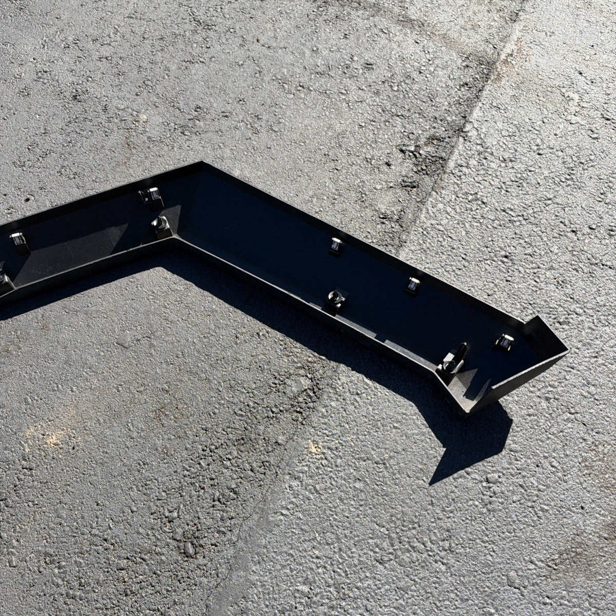 TESLA CYBERTRUCK WHEEL ARCH FENDER FLARE RIGHT REAR 2024-2026 1783421-00-C OEM