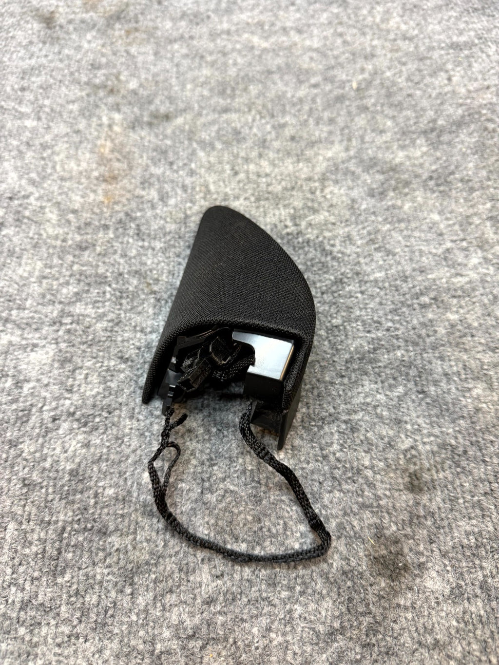 2020 - 2024 TESLA MODEL Y FRONT LEFT DOOR CORNER TWEETER SPEAKER OEM, 149820488B