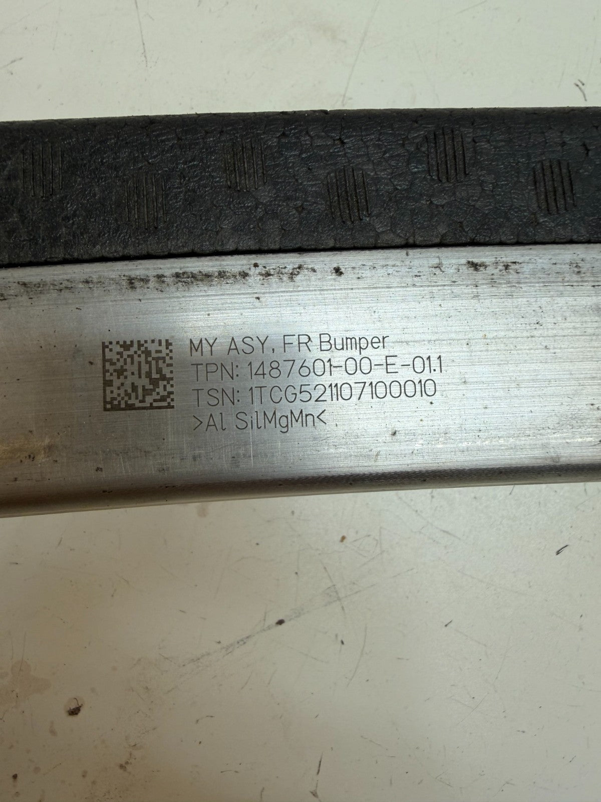 2020-24 TESLA MODEL Y FRONT BUMPER REINFORCEMENT BAR 1487601-00-F