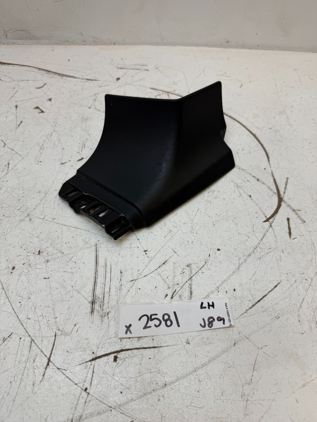 2016-2020 Tesla Model X Rear Driver Side Door Sill Trim Cover Left 1050365-00-D