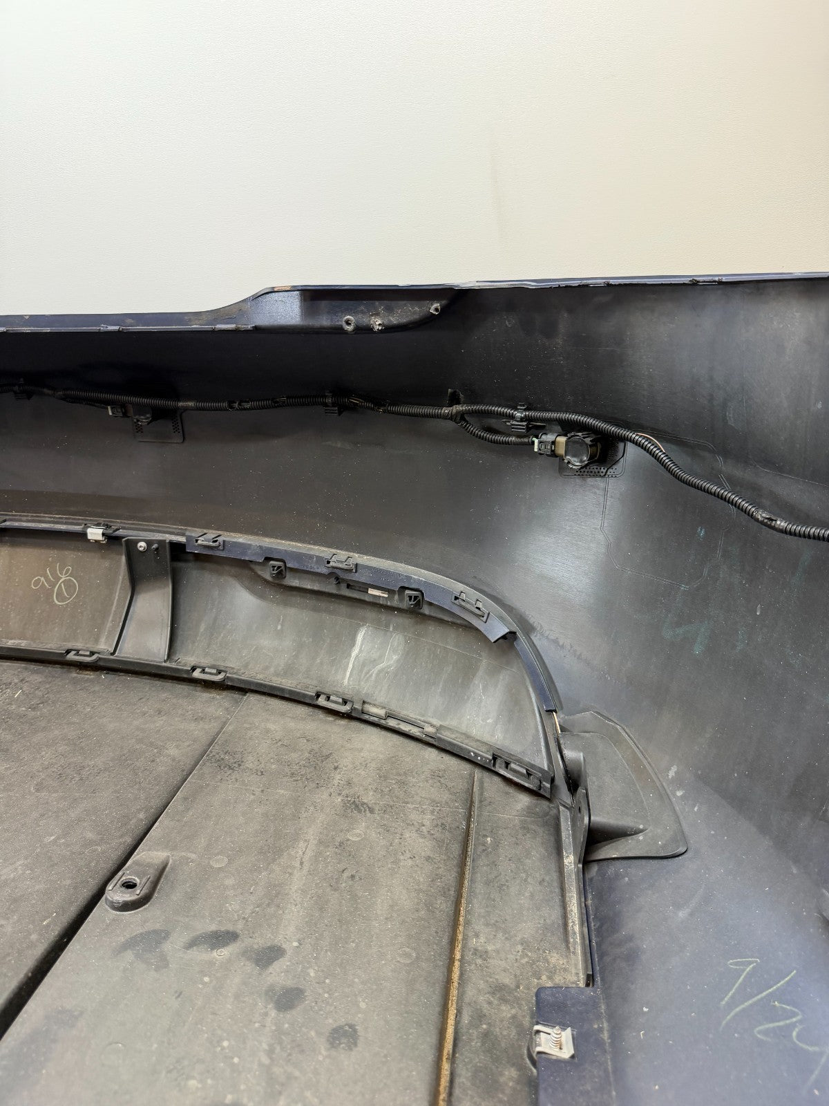 2016-2020 Tesla Model S Rear Bumper Cover W/ Splash Shield