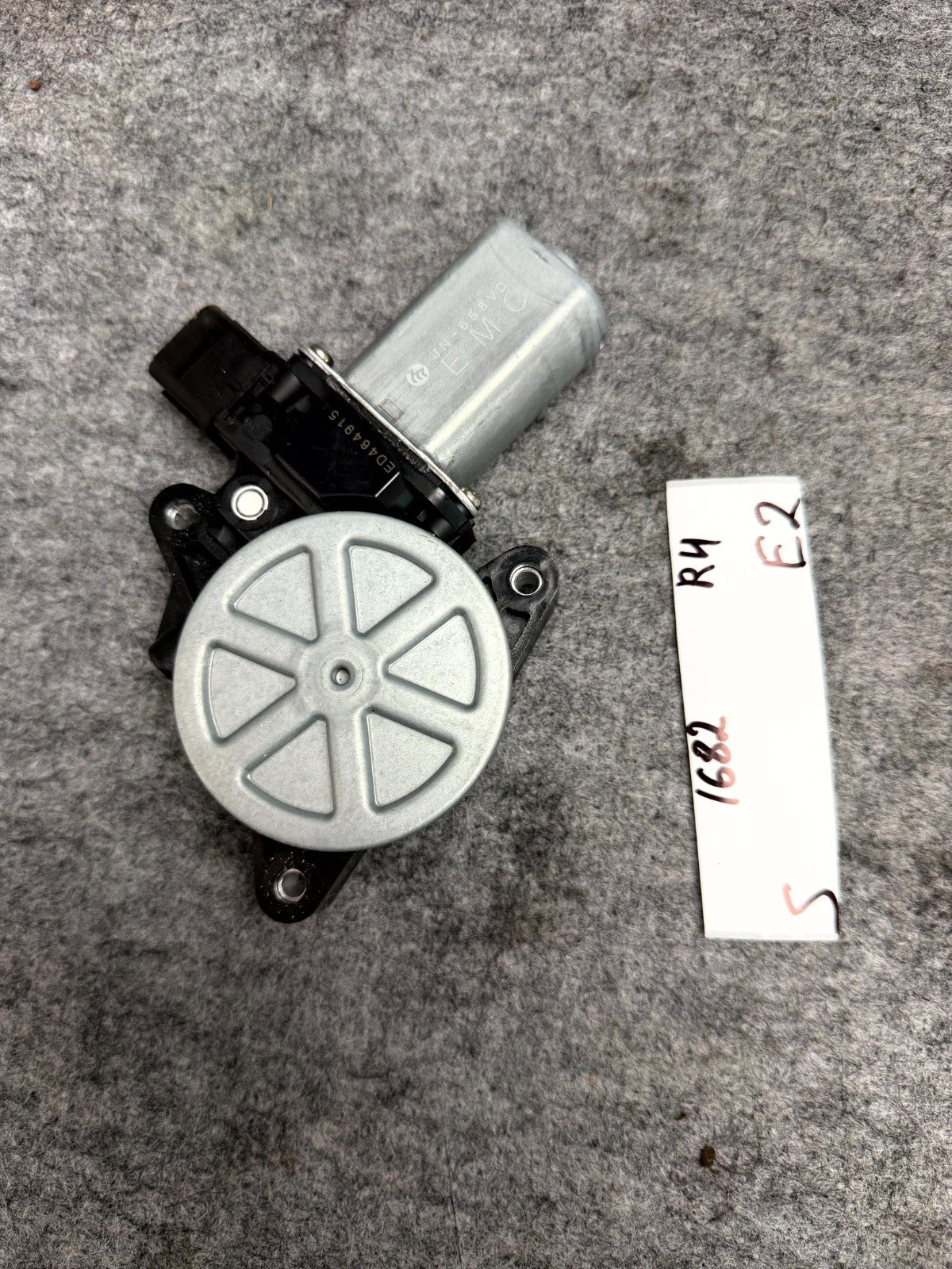 ♦️2012 - 2020 TESLA MODEL S RIGHT SIDE SUNROOF PANORAMIC MOTOR OEM, JN-658VD