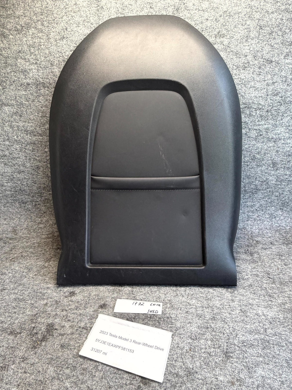 ♦️2017-2023 TESLA MODEL 3 FRONT LEFT SIDE SEAT BACK SHELL COVER OEM, 108896600A