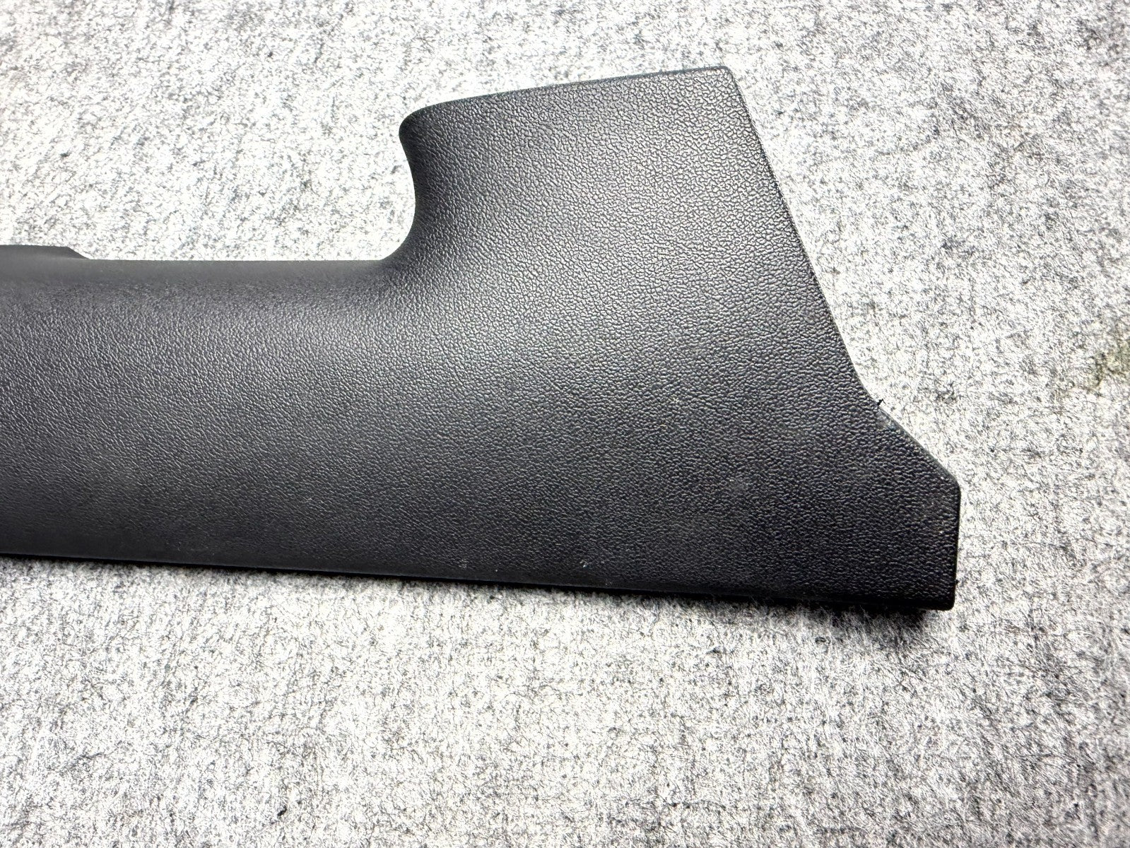 ♦️17–23 TESLA MODEL 3 REAR RIGHT SIDE UPPER C PILLAR COVER TRIM OEM, 108627700G