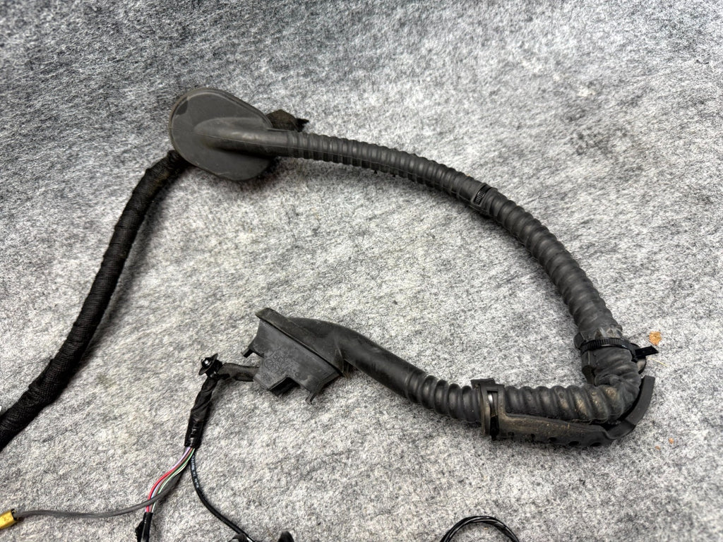 ♦️2017 – 2023 TESLA MODEL 3 TRUNK WIRING HARNESS WIRES OEM, P1068789-00-G