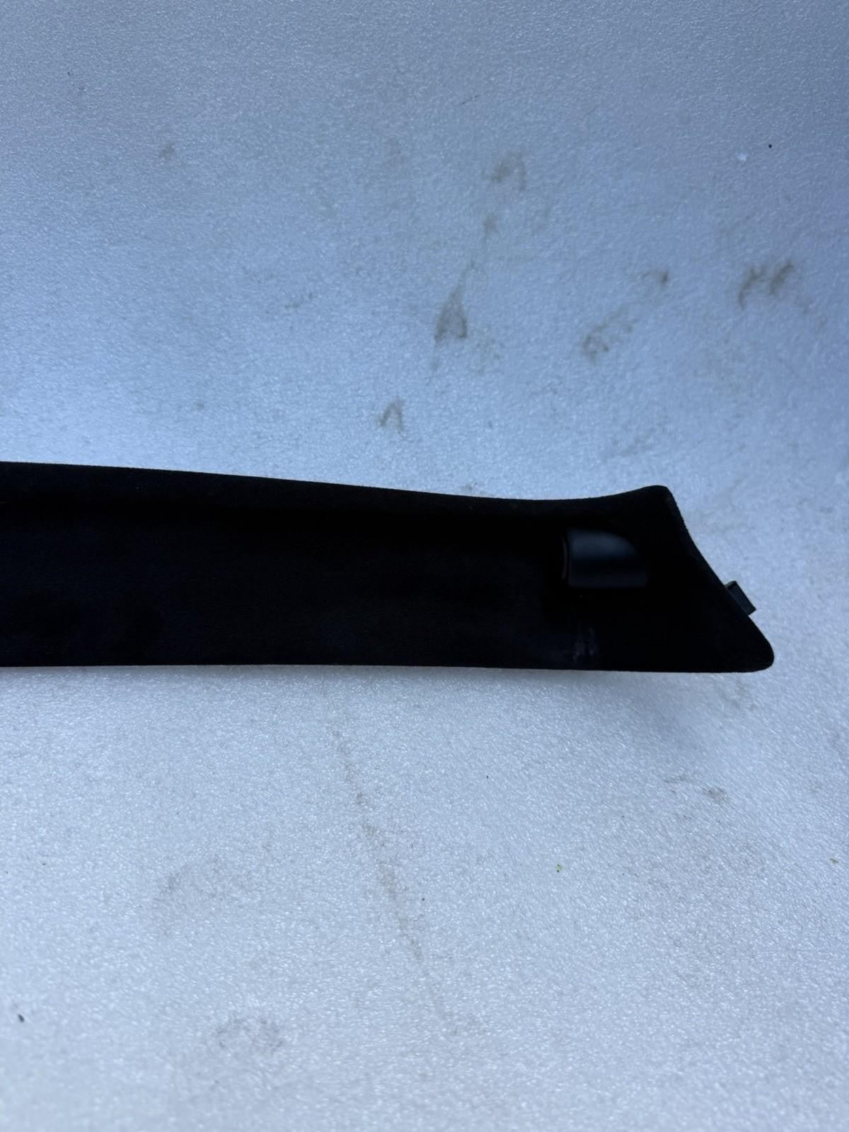 ♦️16-20 TESLA MODEL X FRONT RIGHT SIDE SUN VISOR BEZEL TRIM COVER OEM, 105029500