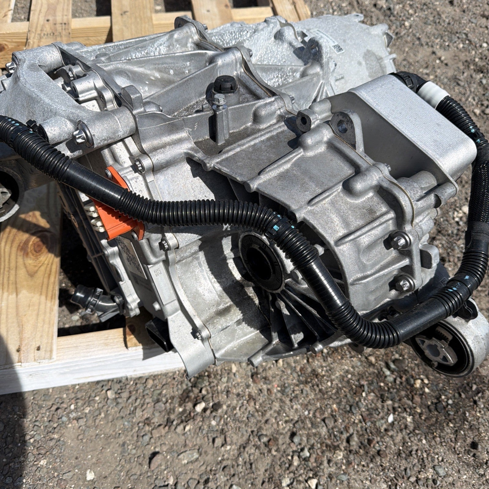 2017-2024 Tesla Model 3 Y Rear Drive Unit Motor Engine OEM 1120980-00-J