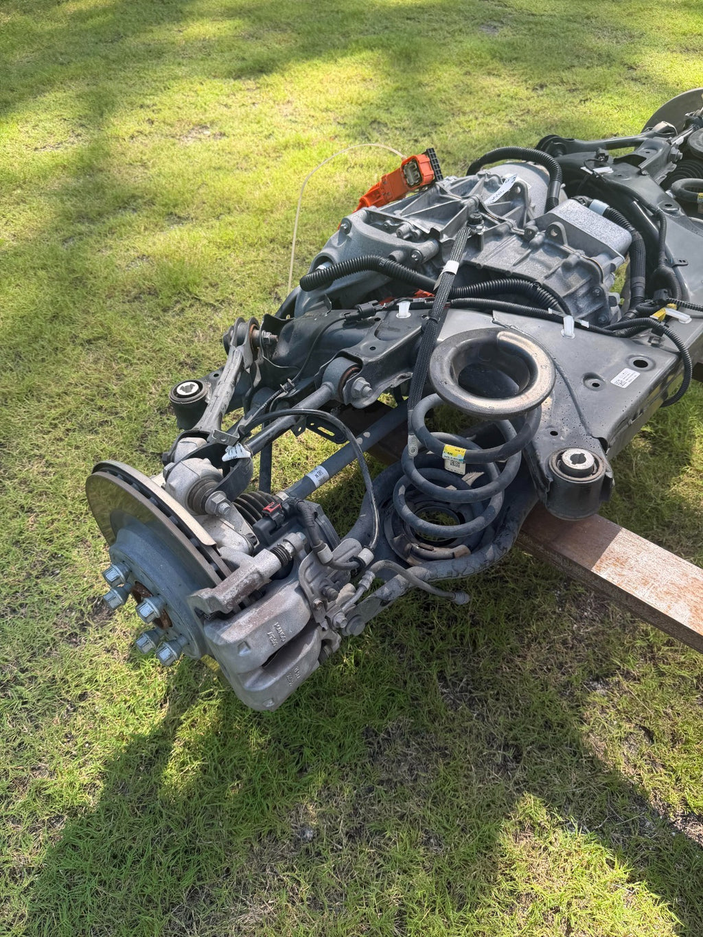 2021-2023 Tesla Model 3 Engine Rear Drive Unit Motor with Subframe Assembly