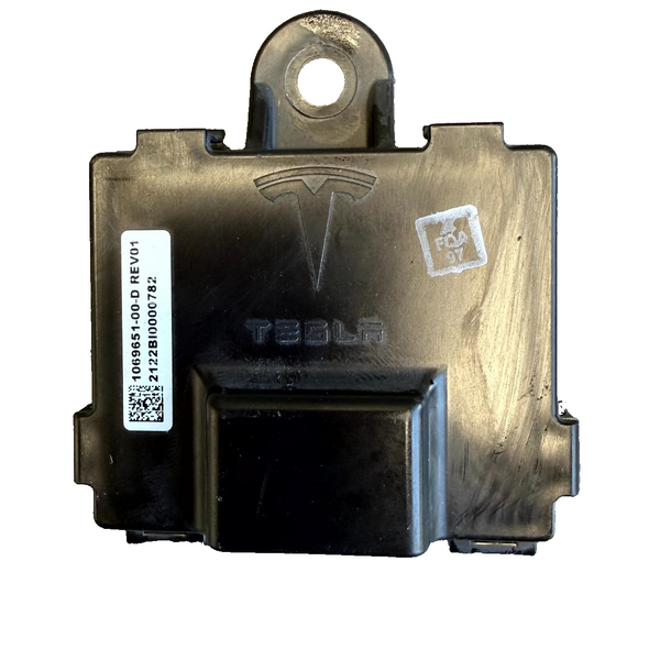 12-20 TESLA MODEL S DOOR HANDLE CONTROLLER UNIT CONTROL MODULE OEM, 106965100