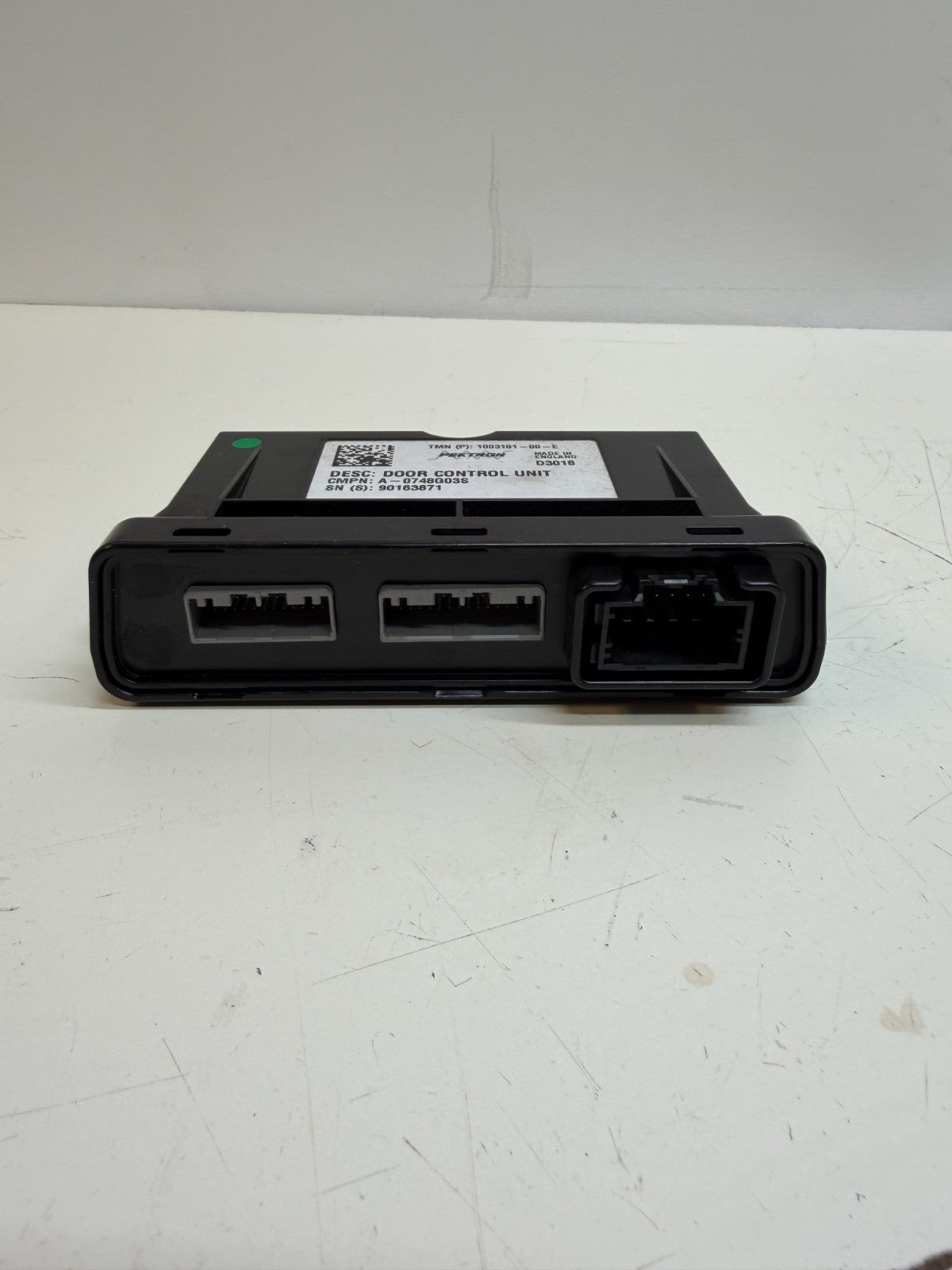 2012-2020 TESLA MODEL S FRONT LEFT DOOR PANEL CONTROL MODULE UNIT 1003101-00-E