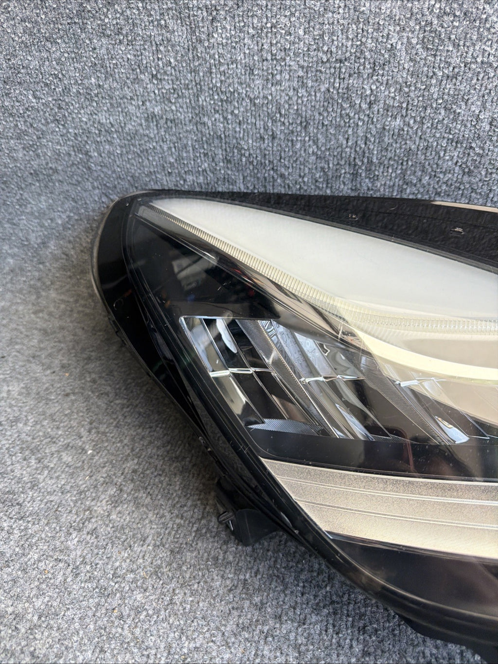 2017 - 2021 Tesla Model 3 / Y Right Passenger RH LED Headlight Headlamp OEM