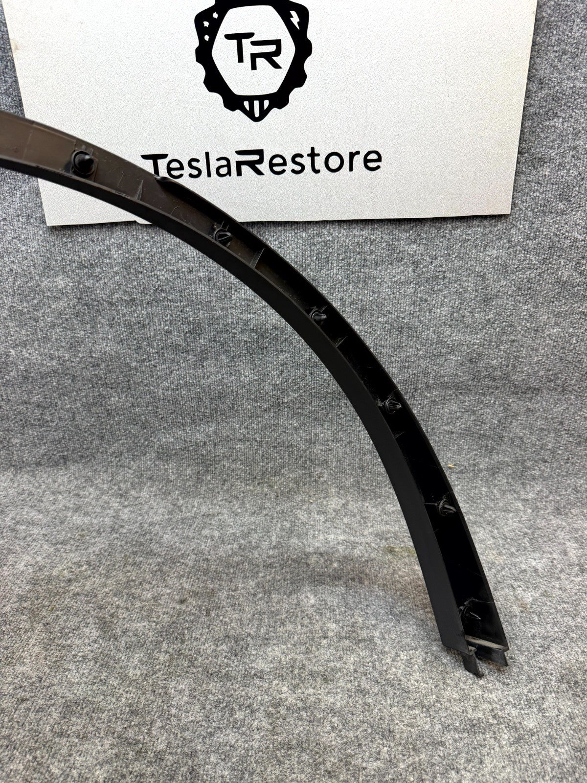 2020 - 2024 TESLA MODEL Y REAR LEFT SIDE WHEEL FLARE MOLDING OEM, 1494163-00-C
