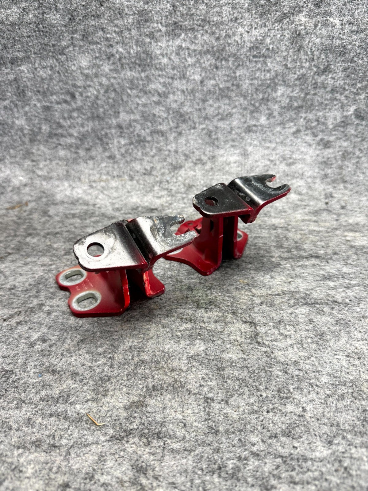 ♦️2017 - 2023 TESLA MODEL 3 FRONT RIGHT & LEFT DOOR HINGE SET OEM, A048571