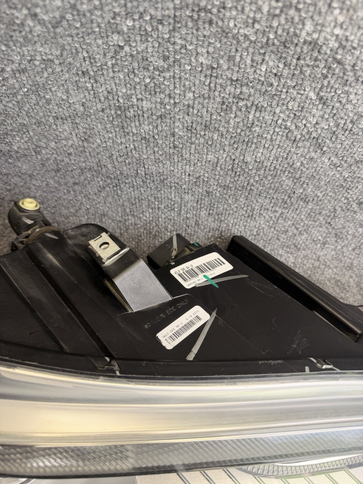 OEM 2012-2016 Tesla Model S HID Complete Right Passenger Headlight 6005907-00-D