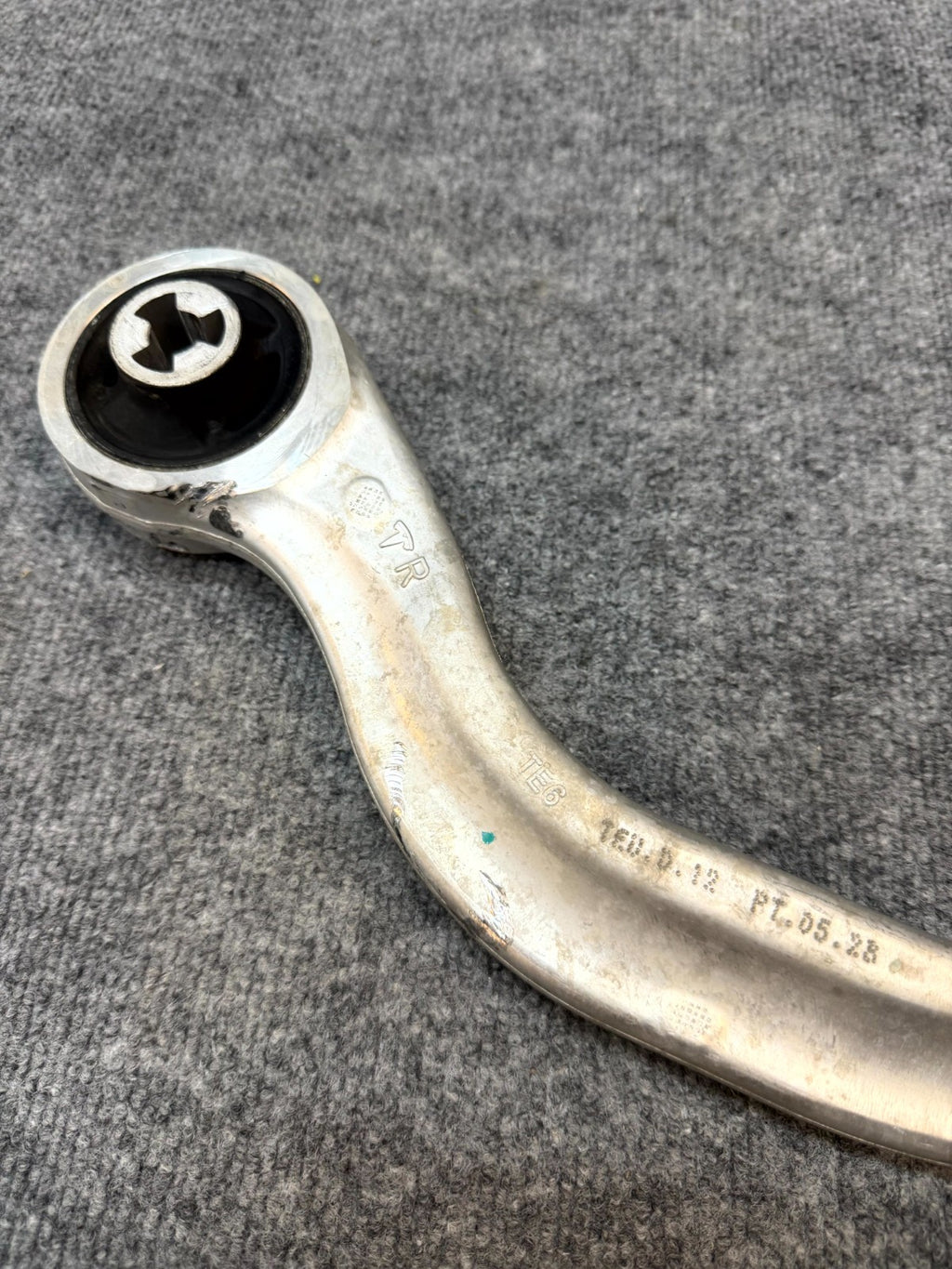 2017 - 2024 TESLA MODEL 3 Y FRONT RIGHT LOWER CONTROL ARM OEM, 1044359-00-A