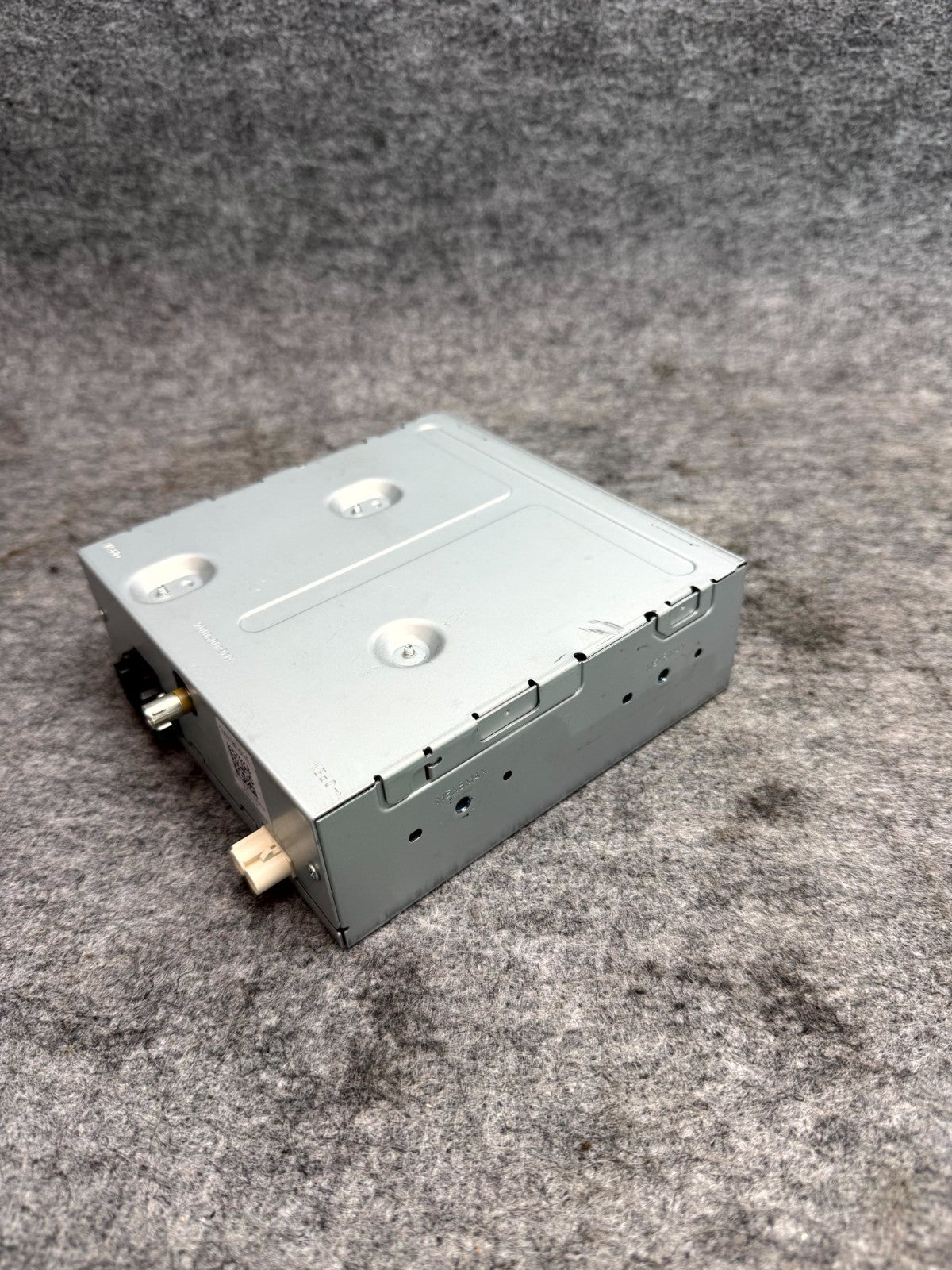 ♦️12–20 TESLA MODEL S SATELLITE RADIO RECEIVER TUNER MODULE UNIT OEM, 100478700E