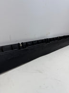 2020-24 TESLA MODEL Y RIGHT SIDE SKIRT ROCKER PANEL MOLDING CARRIER BRACKET