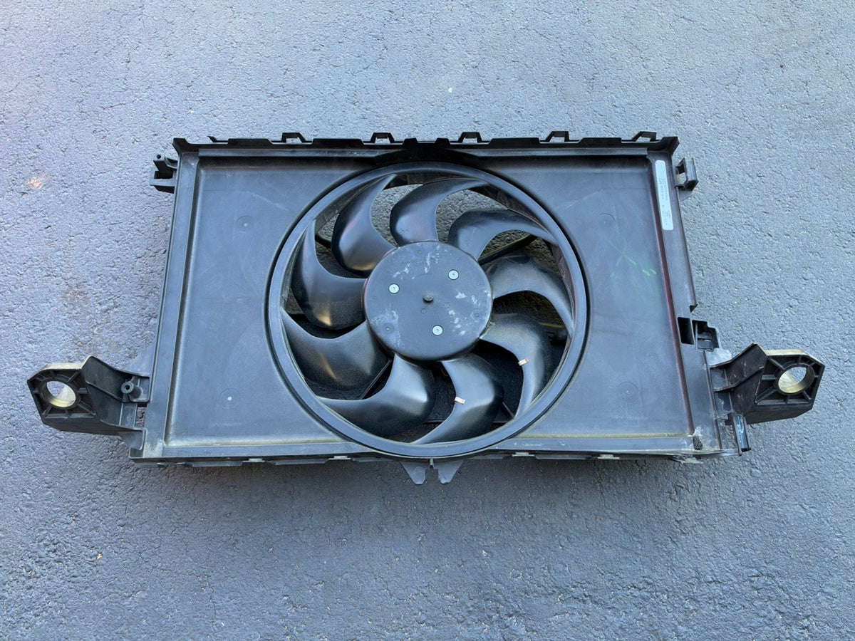 TESLA MODEL Y 3 RADIATOR FAN 2020 2021 2022 2023 2024 1494179-00-B ORIGINAL OEM