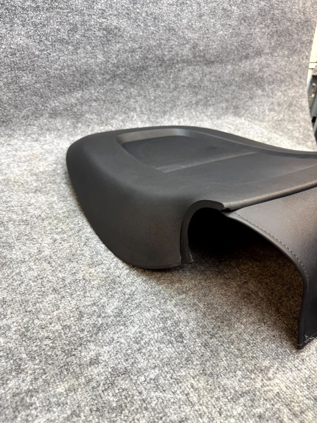 2017 - 2023 TESLA MODEL 3 FRONT LEFT/RIGHT SEAT BACK PANEL TRIM OEM 1104898-00-A
