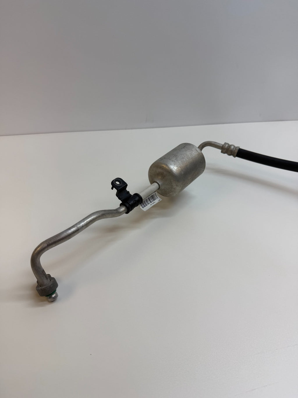 12-15 Model S AC Pipe Line Compressor to Condenser HVCC Discharge 1028401-00-E