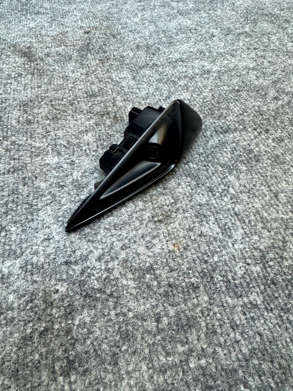 2017-2023 TESLA MODEL Y LEFT SIDE REPEATER TURN SIGNAL CAMERA OEM, 1495864-20-E