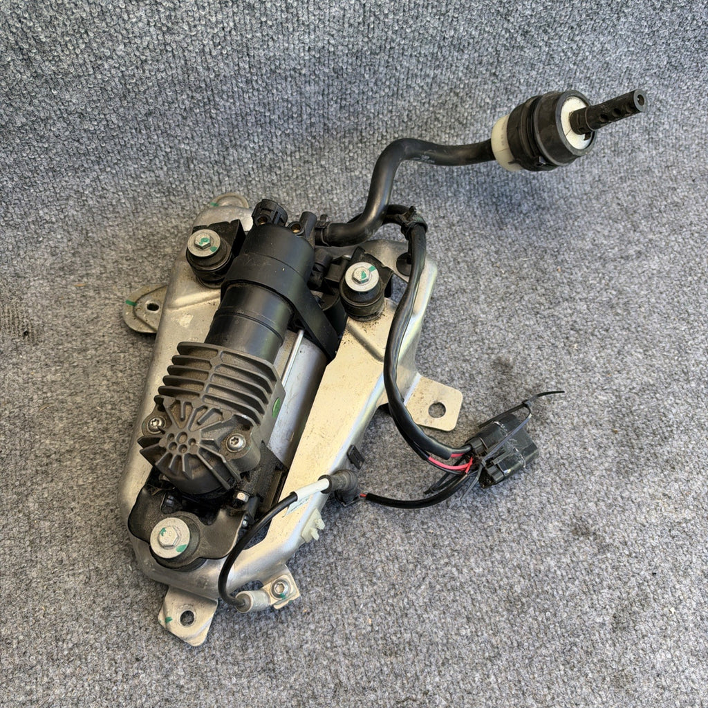 2012-2015 Tesla Model S Air Suspension Compressor Pump w/ Bracket 6006404-00-B