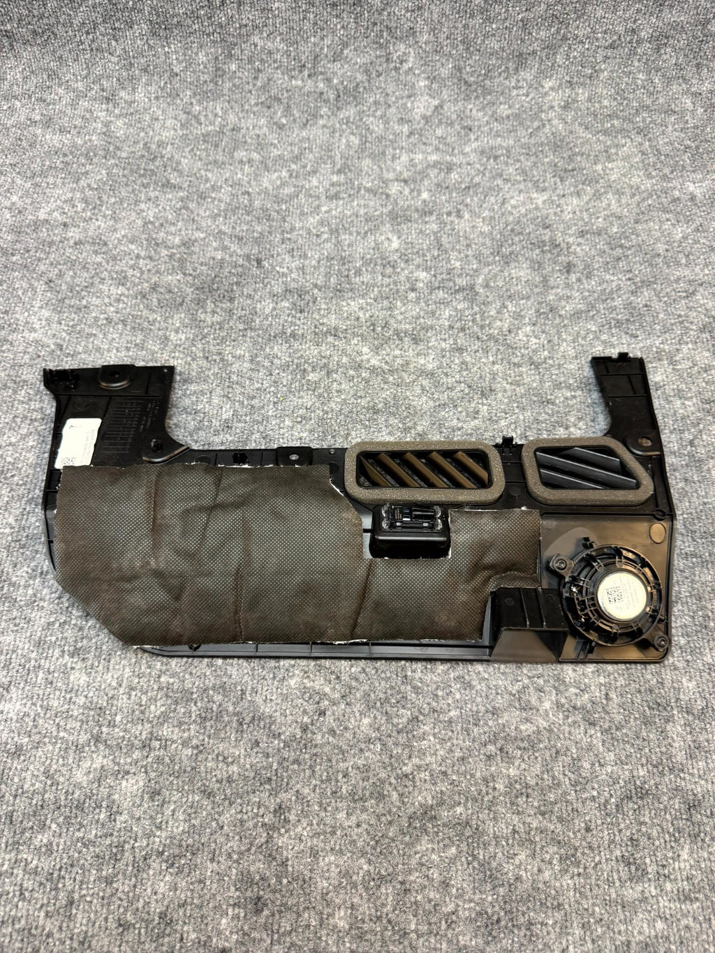 2020-2024 TESLA MODEL Y FRONT RIGHT UNDER DASH COVER TRIM PANEL OEM,1507073-00-C
