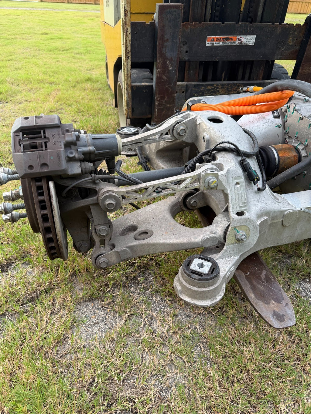2016-2020 Tesla Model X Engine Rear Drive Unit Motor with Subframe Assembly