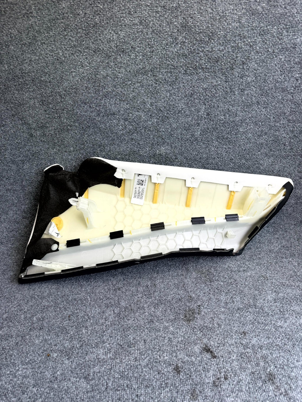 2017-2023 TESLA MODEL 3 REAR RIGHT SECOND ROW SEAT BOLSTER COVER OEM, 109603192H