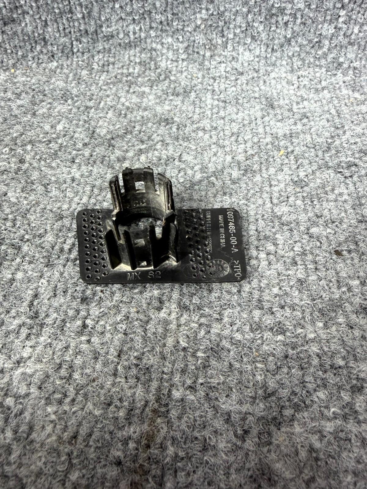 16-21 Tesla Model X Left Park Assist Retainer Sensor Bracket OEM, 1097465-00-A