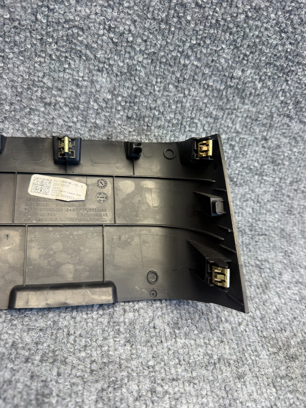 2017-2023 TESLA MODEL 3 CENTER CONSOLE REAR BACK END LOWER TRIM COVER PANEL OEM