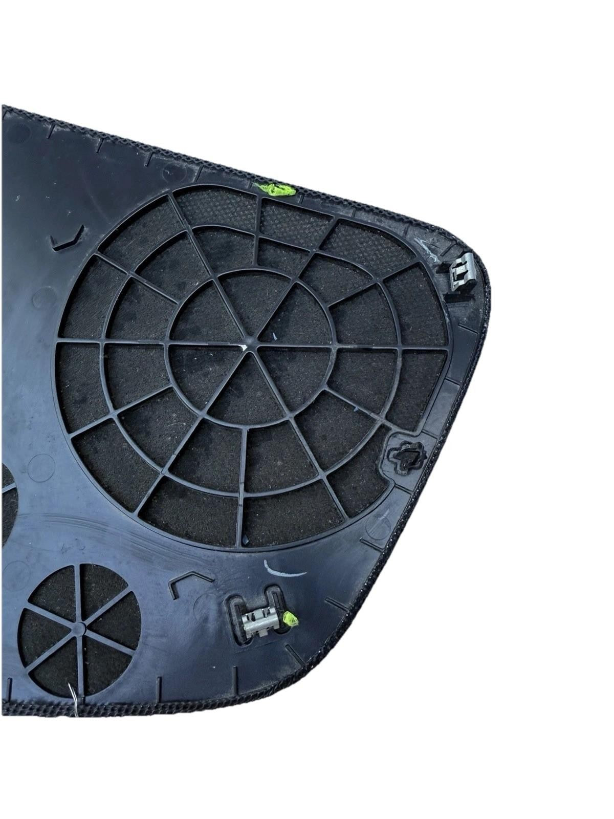 ♦️16-20 TESLA MODEL X FRONT LEFT SIDE DOOR SPEAKER GRILLE COVER OEM, 1037510-00