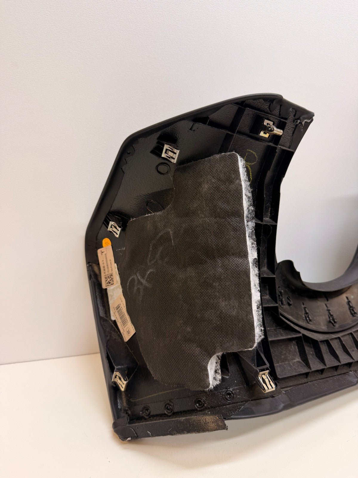 12-20 TESLA MODEL S DASH DASHBOARD LEFT KNEE BOLSTER TRIM COVER 1007010-00-C