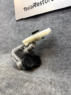 17-23 TESLA MODEL 3 BRAKE BOOSTER MASTER CYLINDER W/ RESERVOIR OEM, 104467100E
