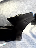 ♦️16–20 TESLA MODEL S CENTER CONSOLE ARMREST STORAGE ASSEMBLY OEM, 100481507D