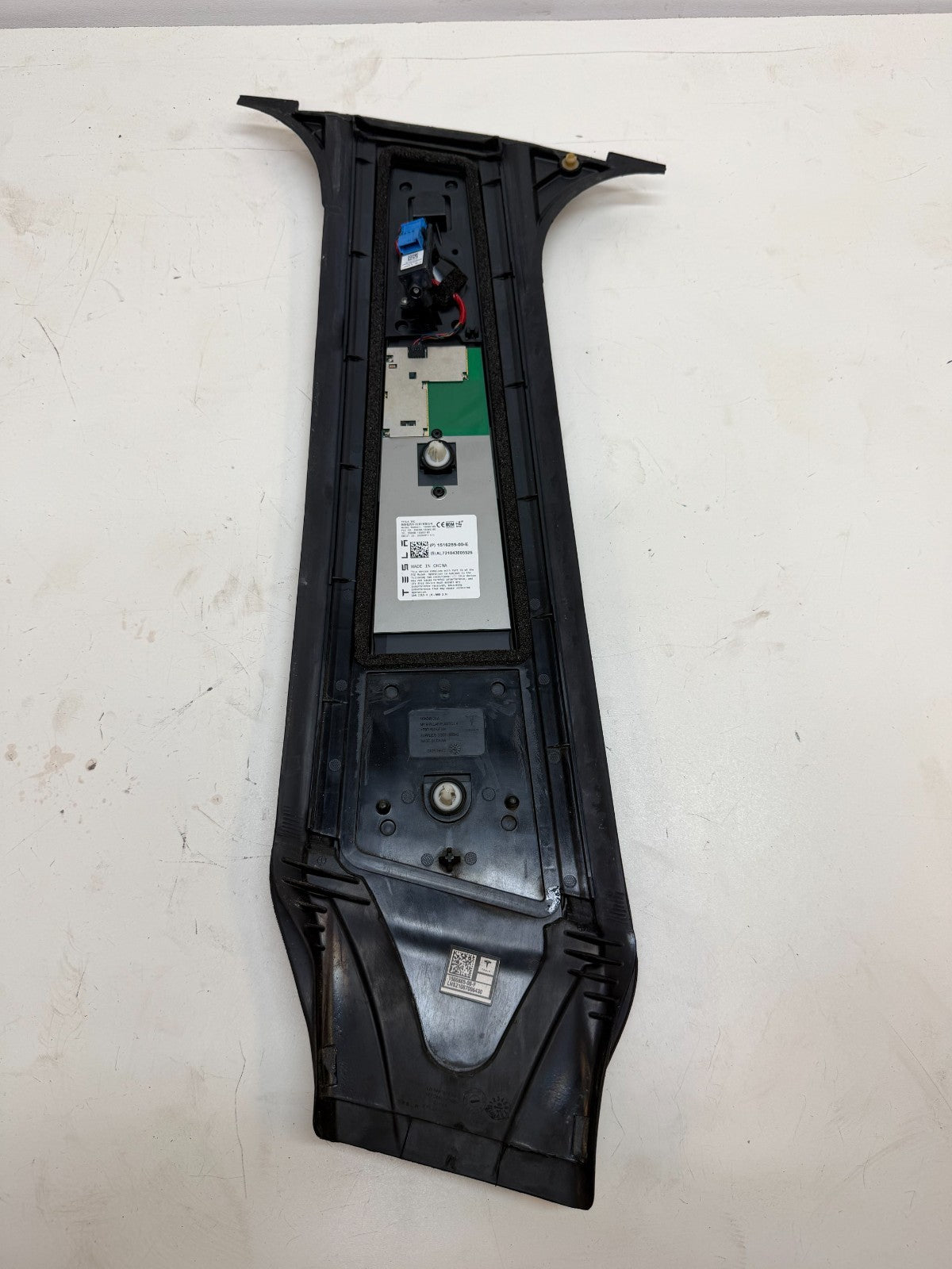 2020-2024 Tesla Model Y Left Driver B Pillar Camera Applique 1494240-00-A