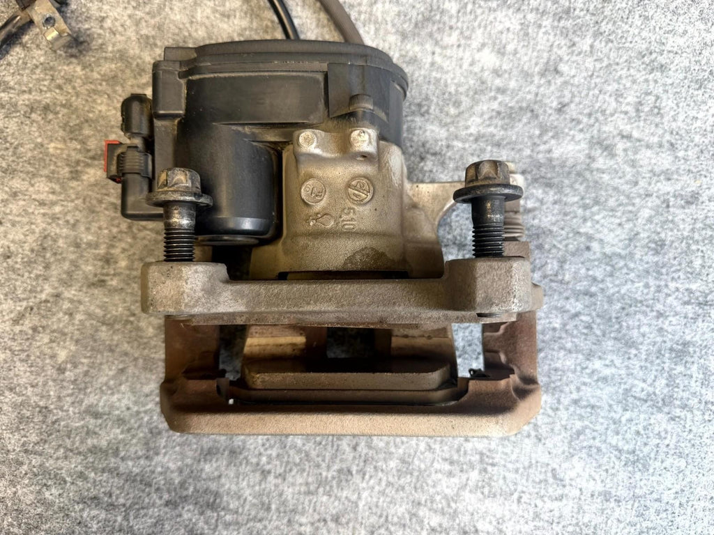 ♦️2017-2023 TESLA MODEL 3 Y RIGHT PASSENGER SIDE BRAKE CALIPER OEM, 1044624-00-H
