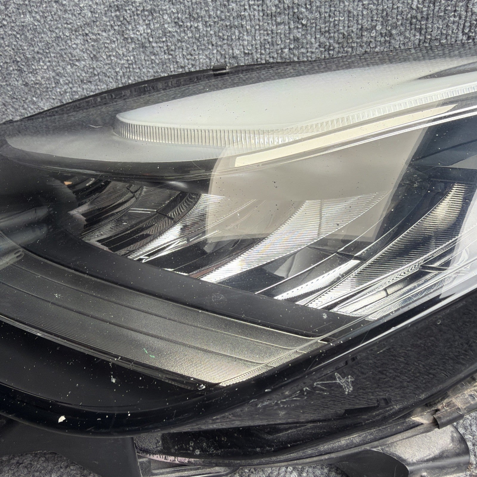 OEM 2017-2023 Tesla Model 3-Y Reflector LED Headlight LH Front Left 107737100