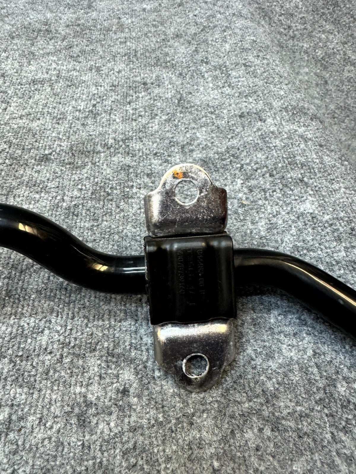 2020 - 2024 TESLA MODEL Y REAR STABILIZER SWAY ANTI ROLL BAR OEM, 1044481-00-E