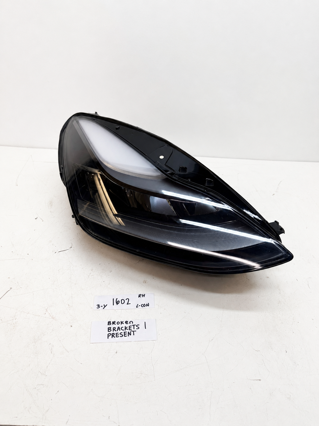 2021-2024 Tesla Model 3 Y Right Passenger Side Headlight LED 1514953-00-E