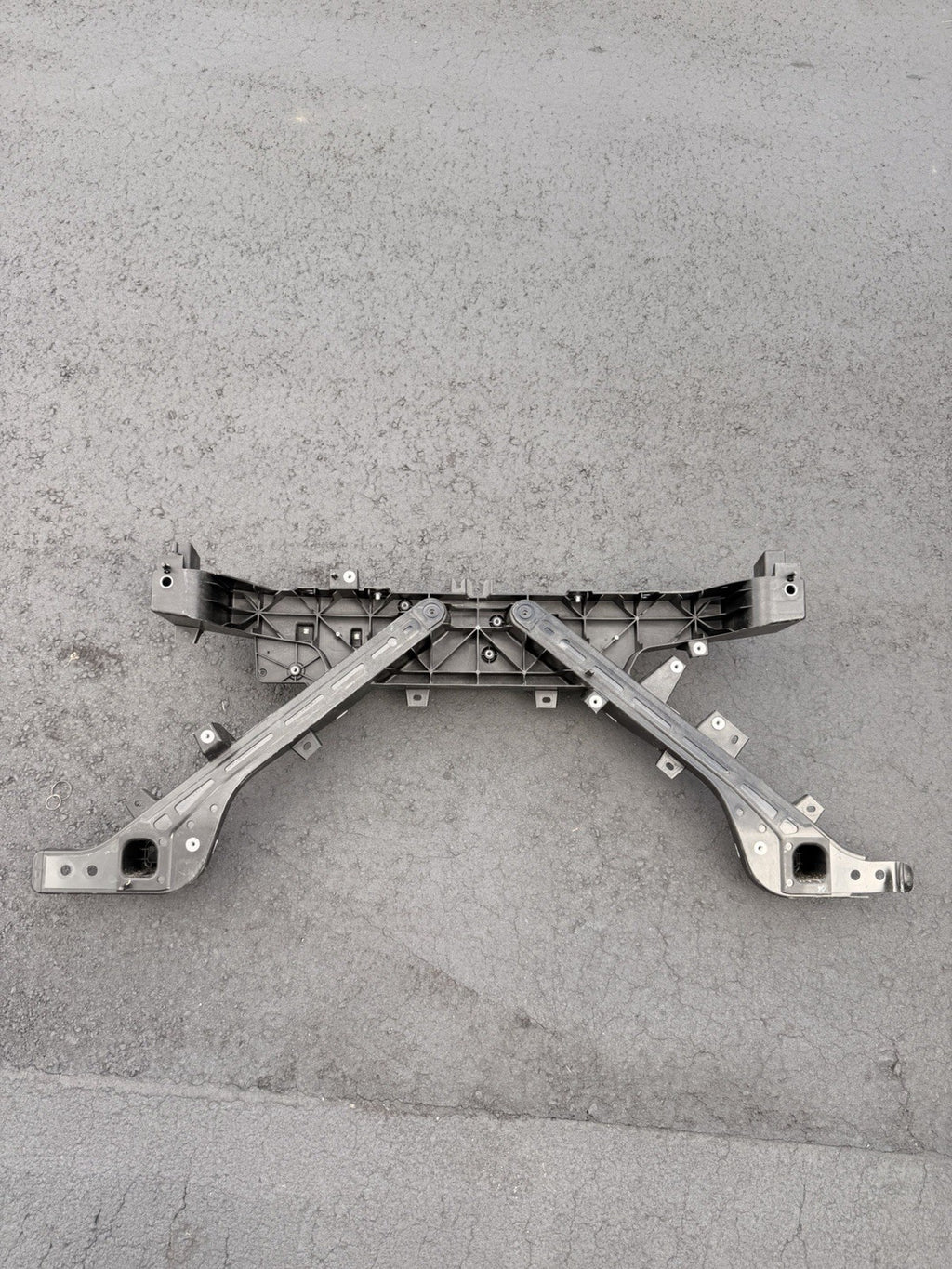 DMG‼️25-26 Tesla Model Y Juniper Front End Radiator Core Support 1949869-00-D