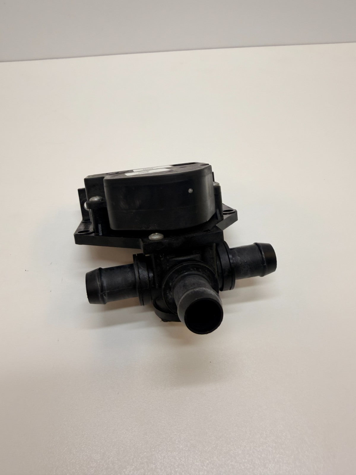 12-20 Tesla Model S 3 Way Coolant Pump Water Electric Heater Valve 6007384-00-E