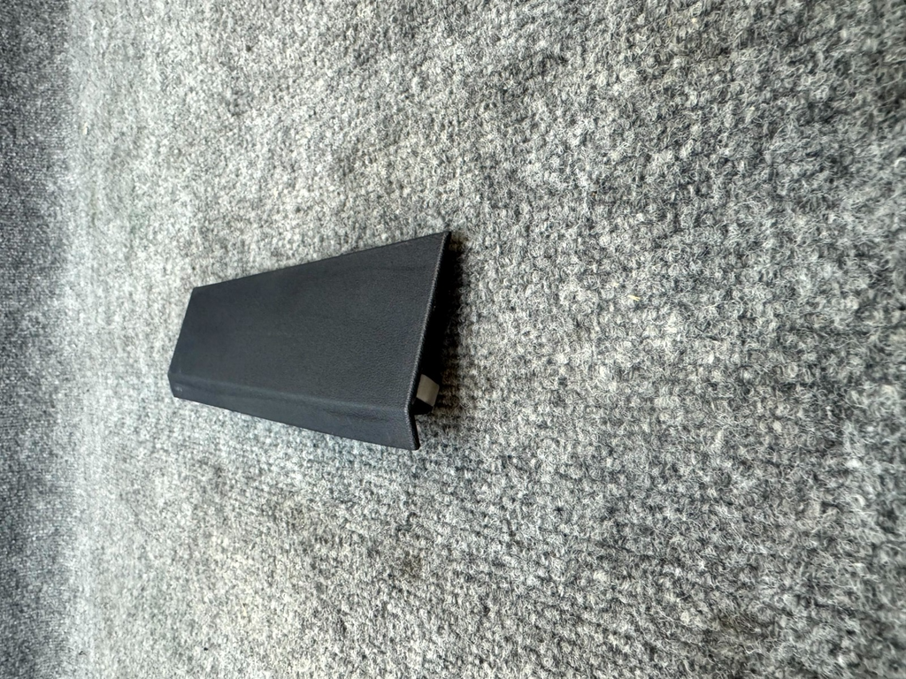 2017–2023 TESLA MODEL 3 FRONT RIGHT MIDDLE A‑PILLAR TRIM COVER OEM, 1086306-80-E