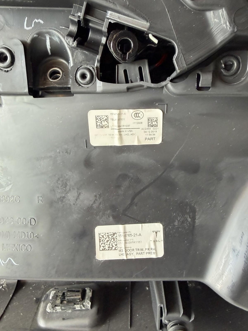 ♦️2017-2023 TESLA MODEL 3 FRONT RIGHT SIDE DOOR PANEL TRIM CARD OEM,1085943-00-D