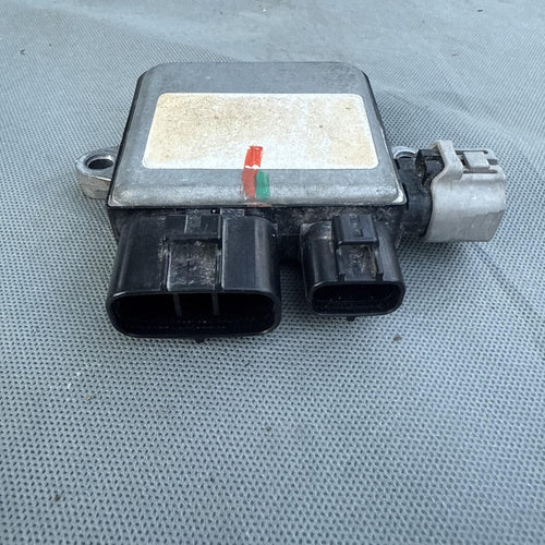 12-20 Tesla Model S Front Left OR Right Cooling Fan Relay Module OEM, 1G04119700