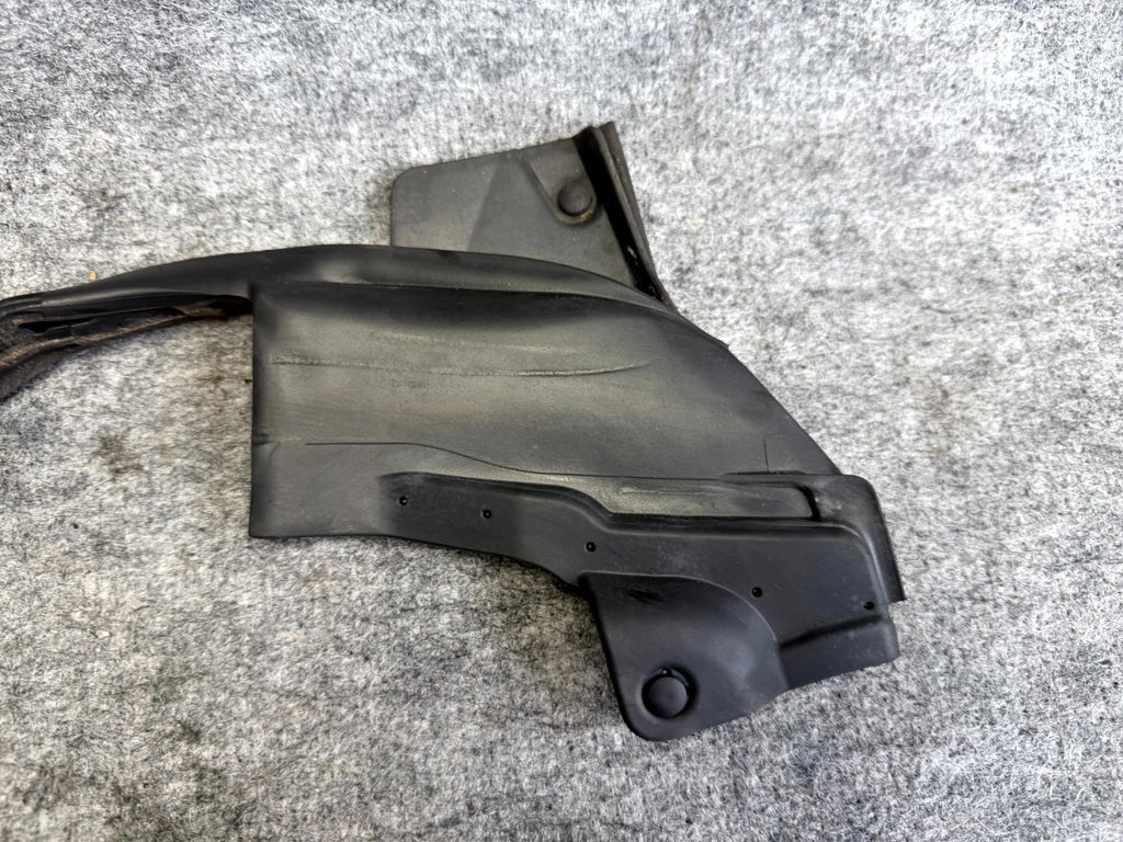 ♦️12-20 TESLA MODEL S REAR RIGHT DOOR WINDOW WEATHERSTRIP SEAL OEM, 6009596-00-D