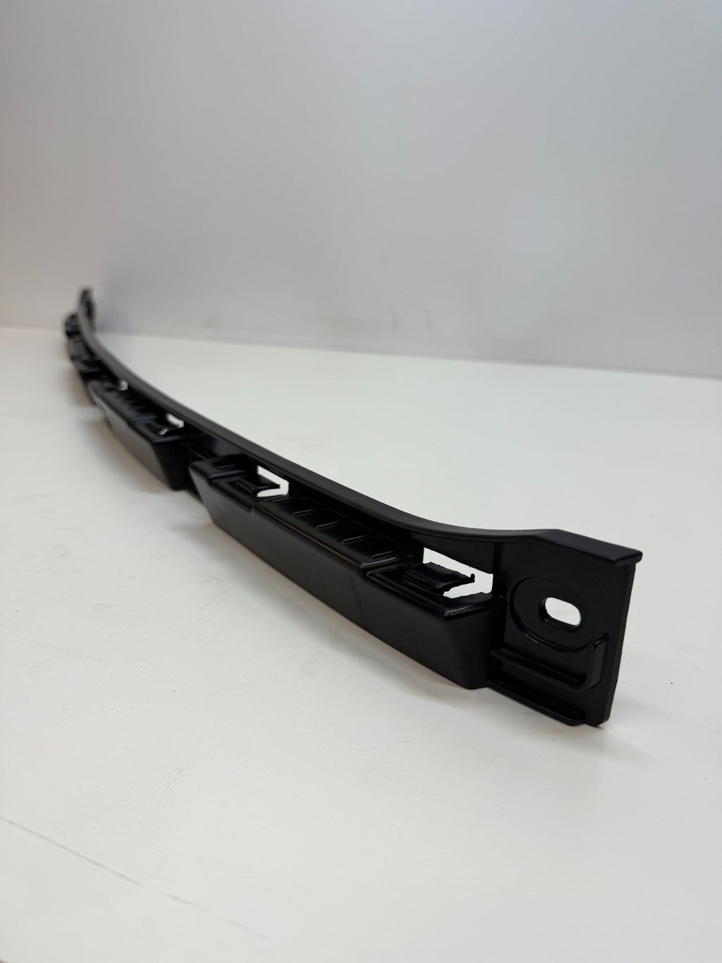 2012-2022 Tesla Model S Rear Bumper Center Support Bracket 6007724-00-E