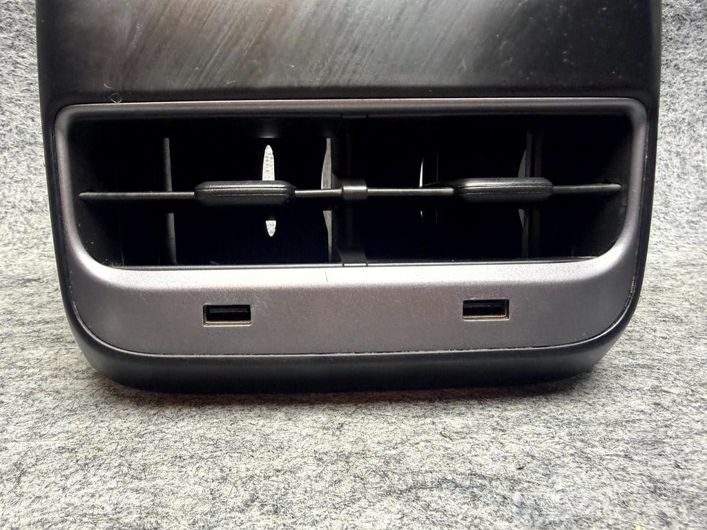 ♦️17-23 TESLA MODEL 3 REAR CENTER AIR VENT GRILL COVER & USB HUB OEM, 112170000C